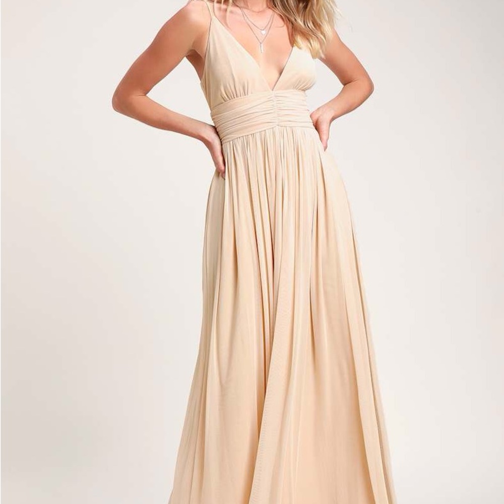 Lulus Queen of the Evening Cream Maxi Dress